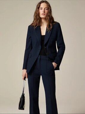 Madelyn J. Crew 10 Tall Navy Blazer